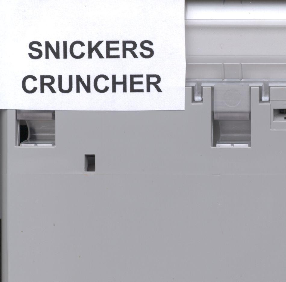 Mẫu nhãn hiệu SNICKERS CRUNCHER