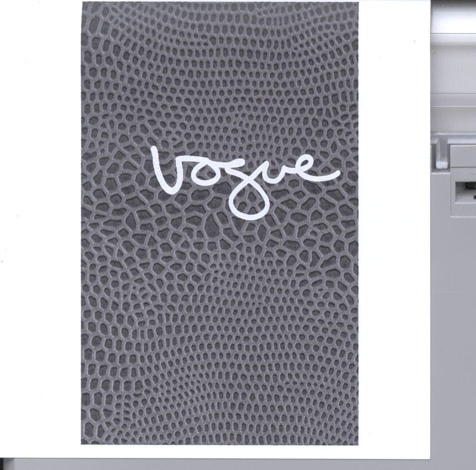 Mẫu nhãn hiệu VOGUE