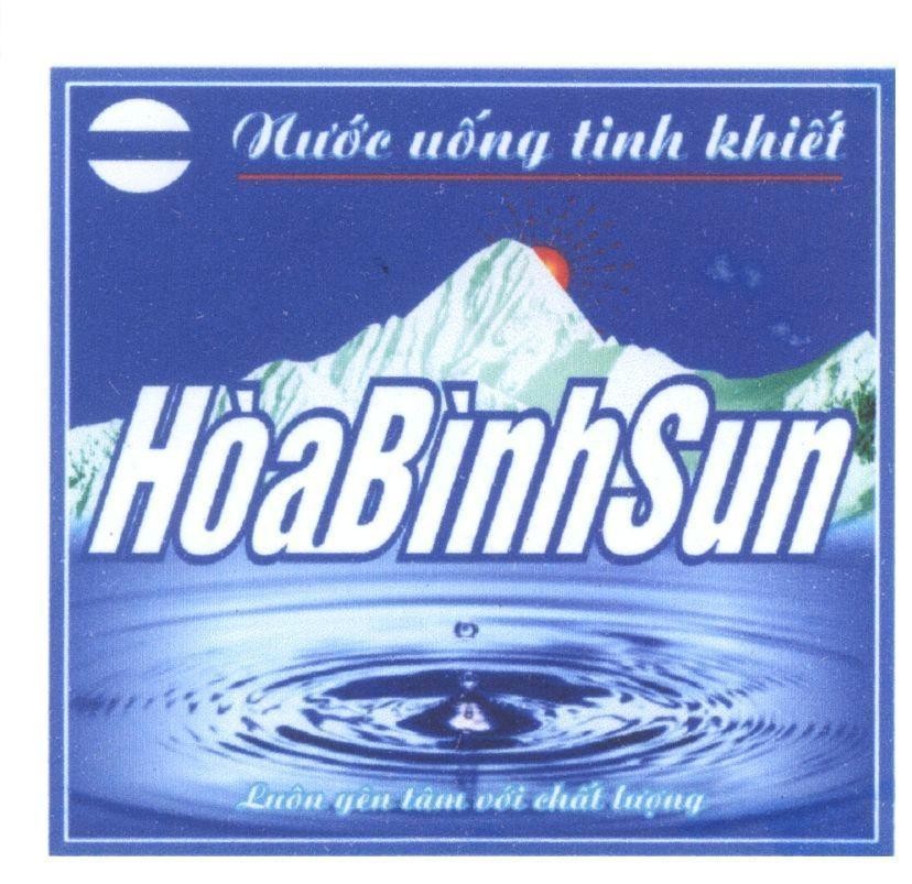 Mẫu nhãn hiệu HòaBìnhSun Nước uống tinh khiết luôn yên tâm với chất lượng