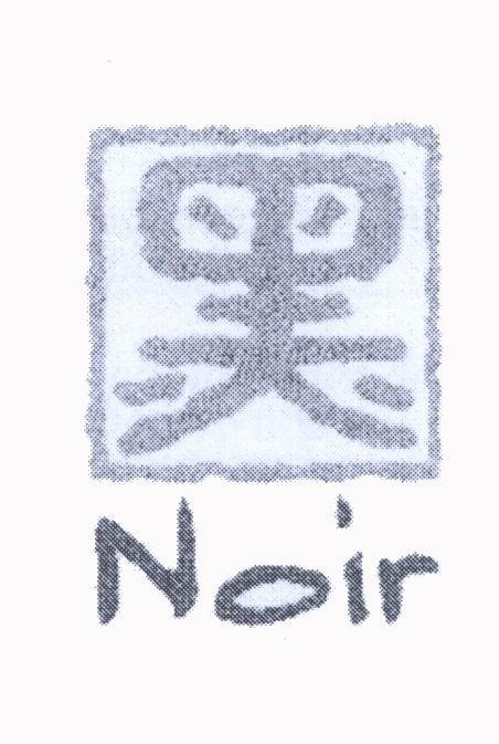 Mẫu nhãn hiệu Noir [hèi: đen]