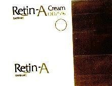 Mẫu nhãn hiệu RETIN-A CREAM TRETINOIN